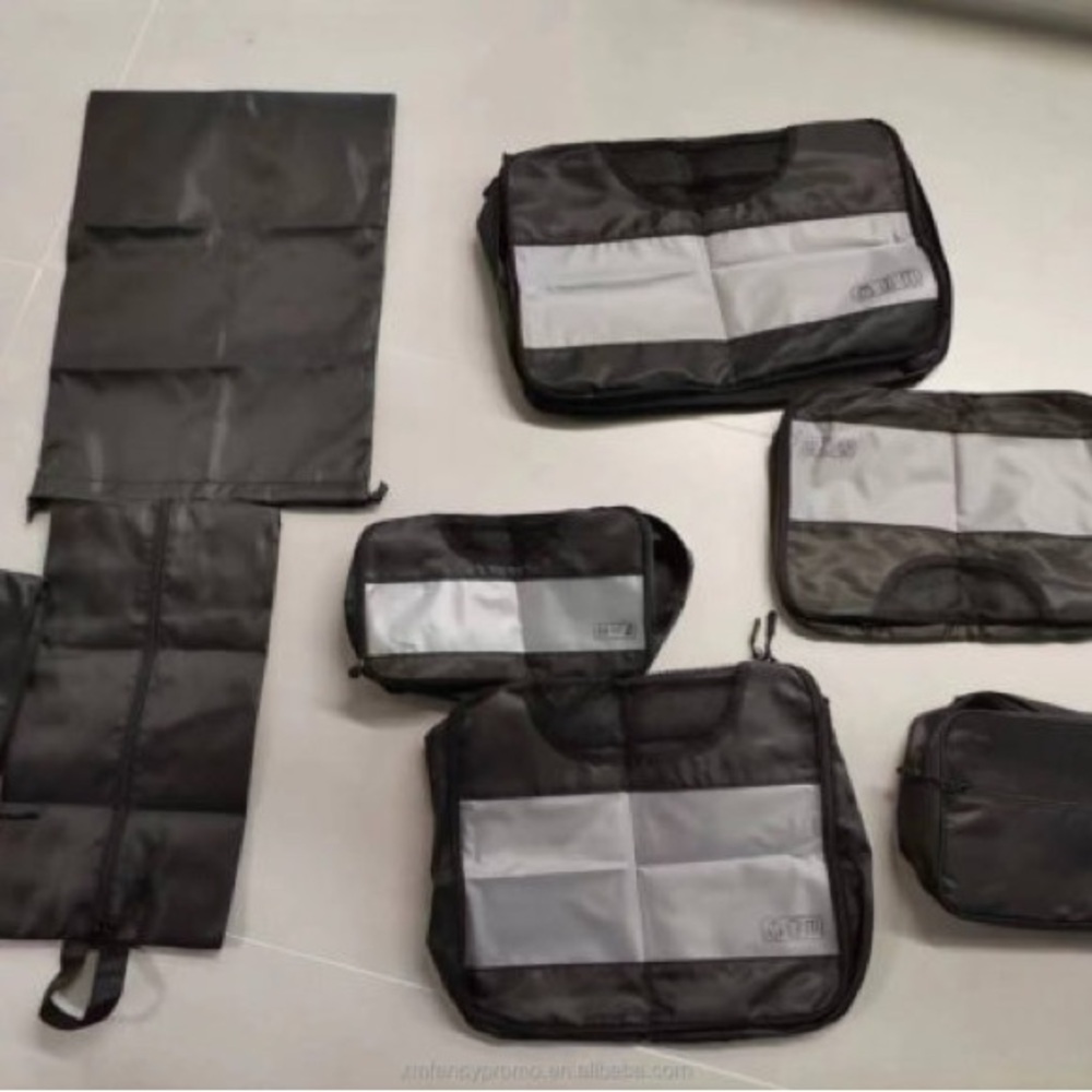7 Piece Travel Packing Cubes Set NWOT